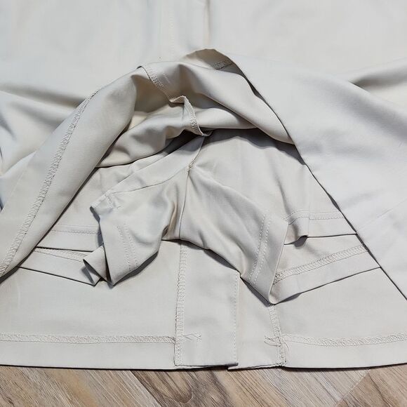 🔺️Izod XFG Cream Cargo Skort w/Pockets Size 12 - Picture 9 of 15